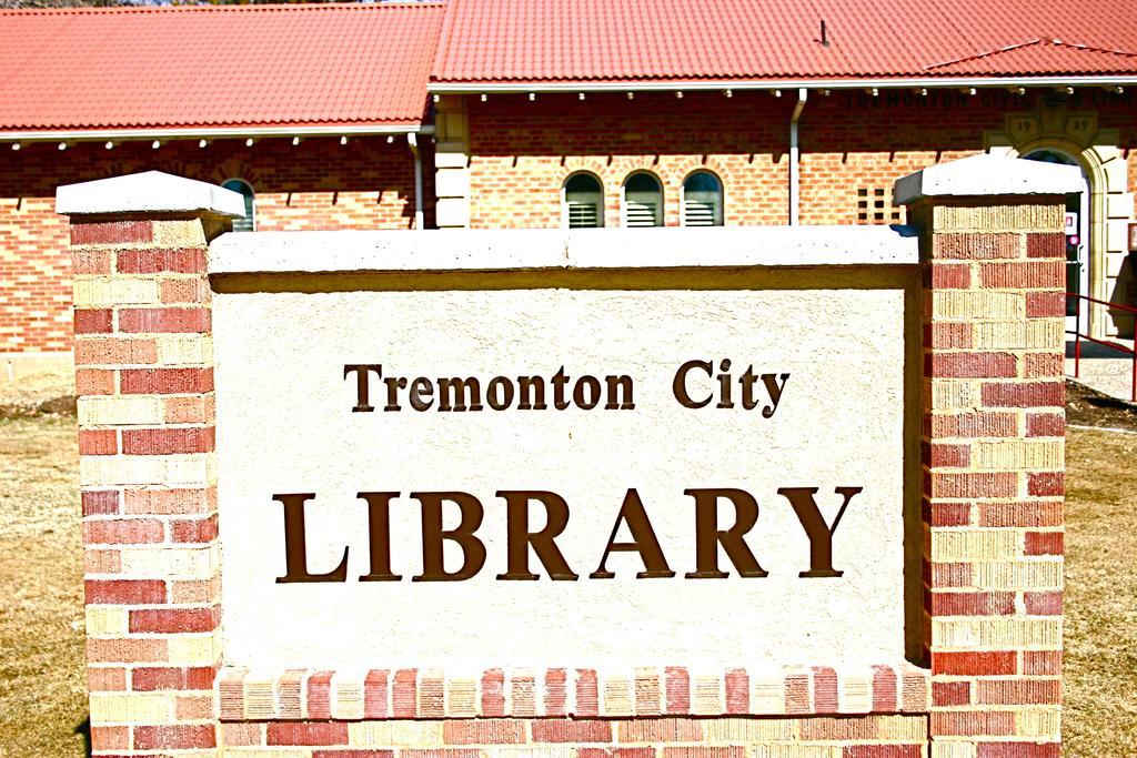 Marble Motel Tremonton Exterior photo